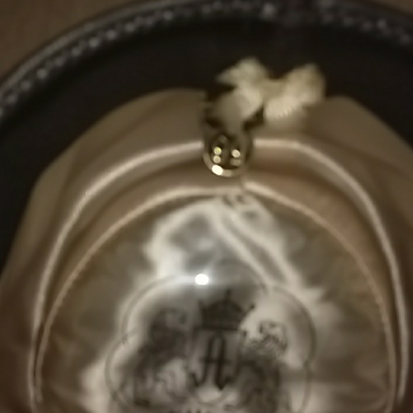 Hat - Picture 5 of 5